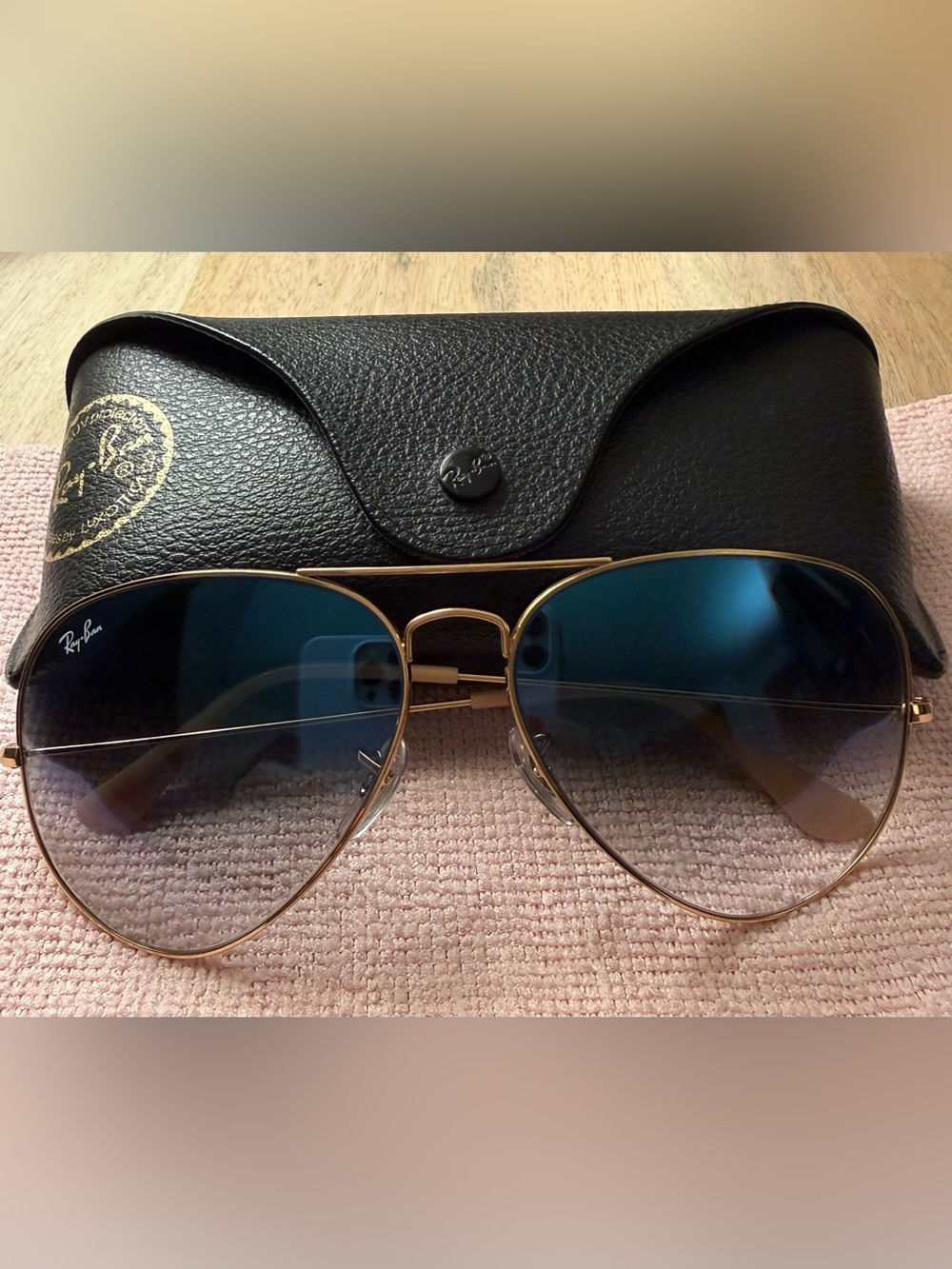 Ray-Ban 58mm Aviator Gold Frame Sunglasses with Blue Gradient Lenses - Picture 2 of 7